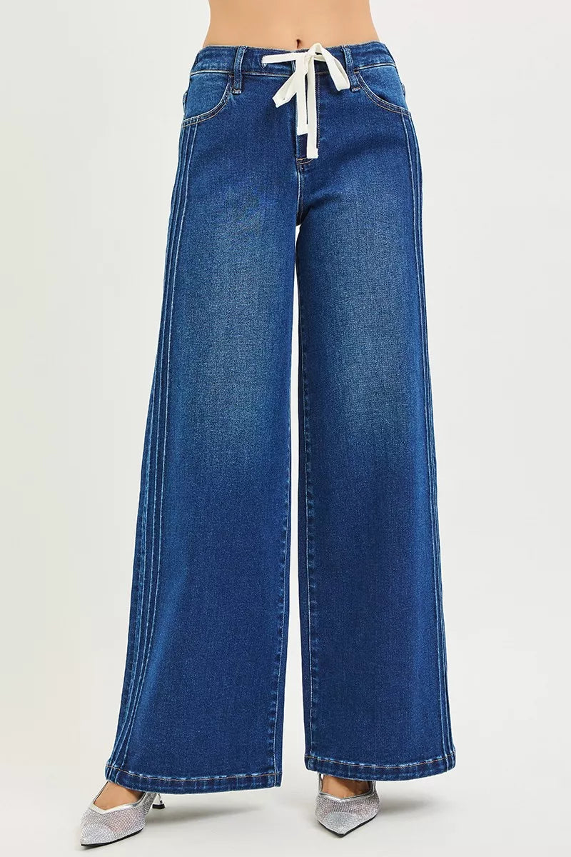 Mid-rise wide-leg pintuck jeans with drawstring