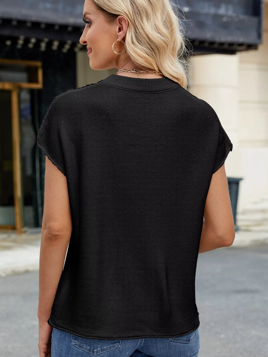 Short sleeve knit top with center seam and ribbed neck