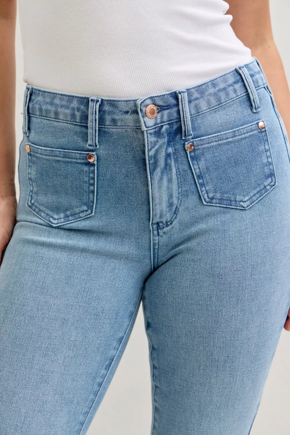 Mid-rise contrast wash bootcut jeans with front patch pockets
