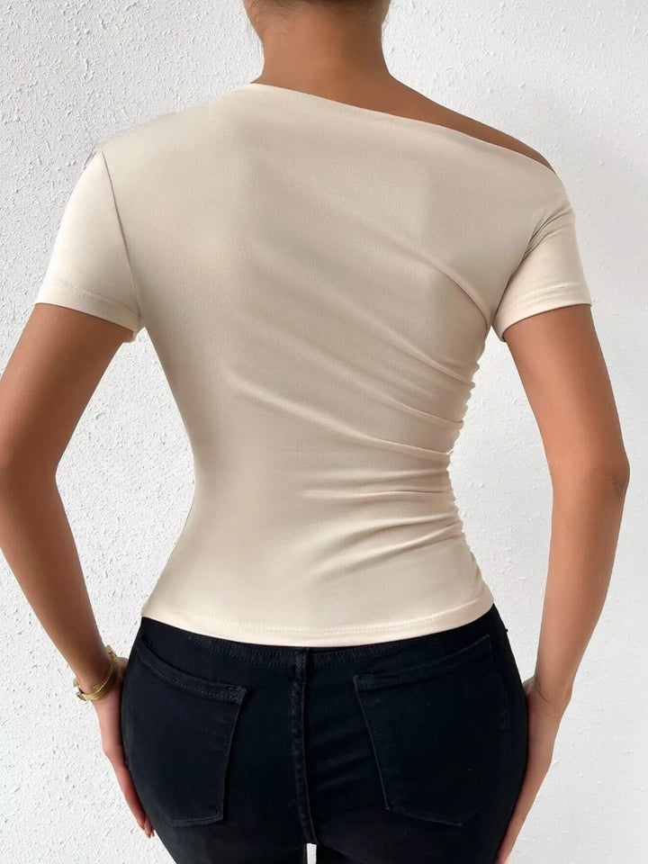 Ruched asymmetric single-shoulder short sleeve top
