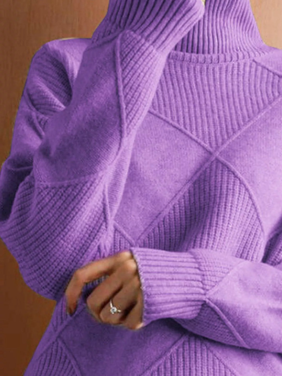 Textured argyle knit turtleneck sweater with ribbed cuffs