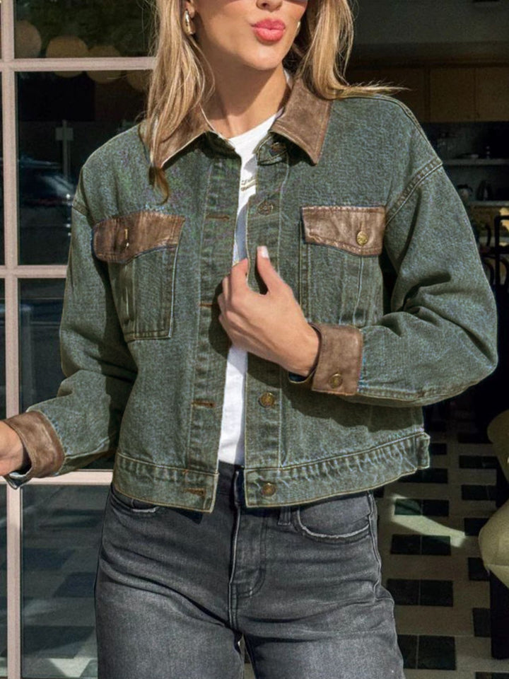 Cropped denim jacket with contrast collar and chest pockets