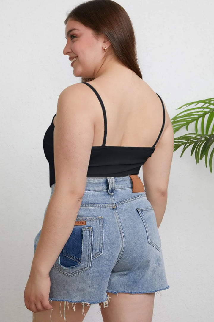 Round neck slim cami tank with spaghetti straps