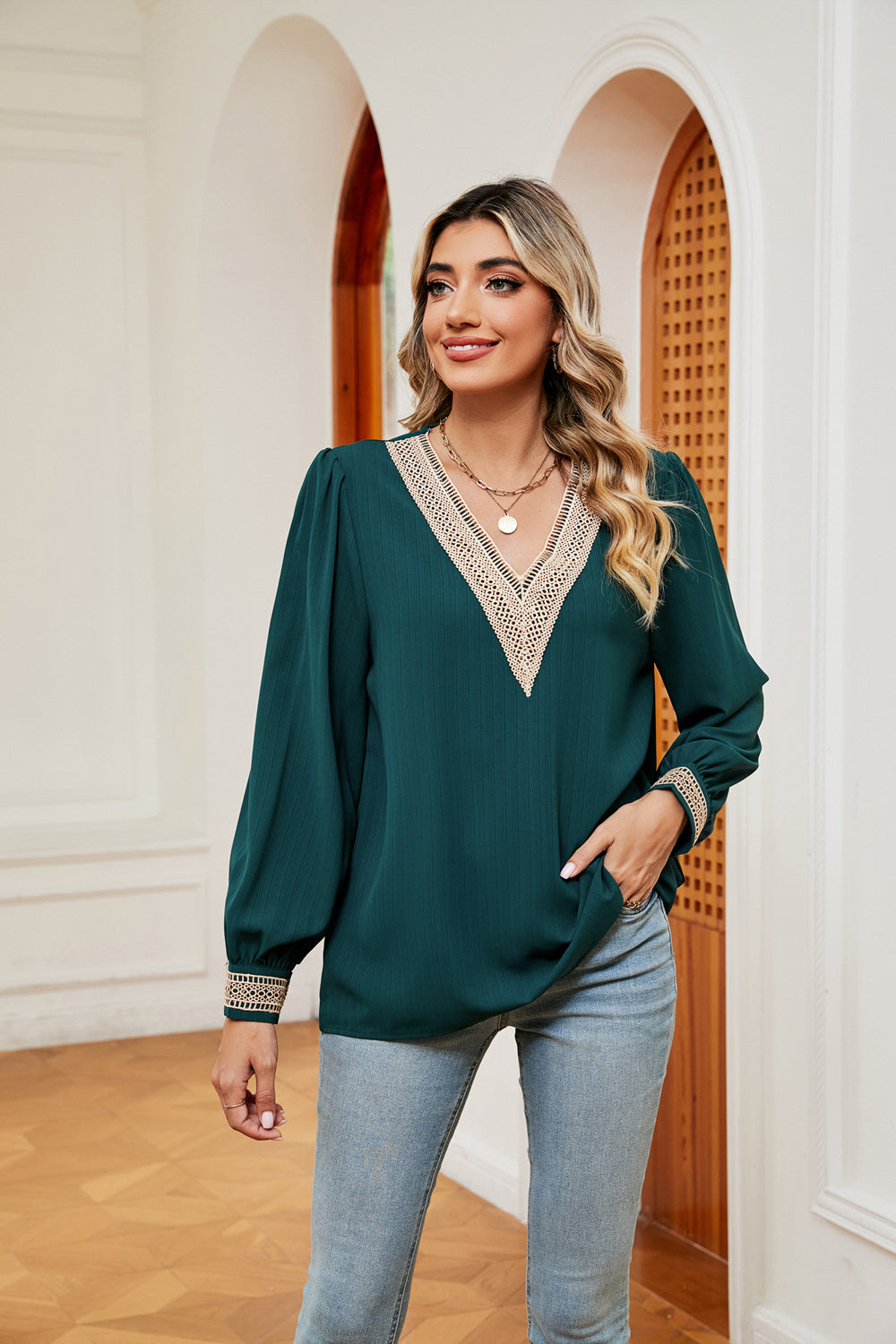 Green Contrast crochet trim V-neck puff sleeve blouse