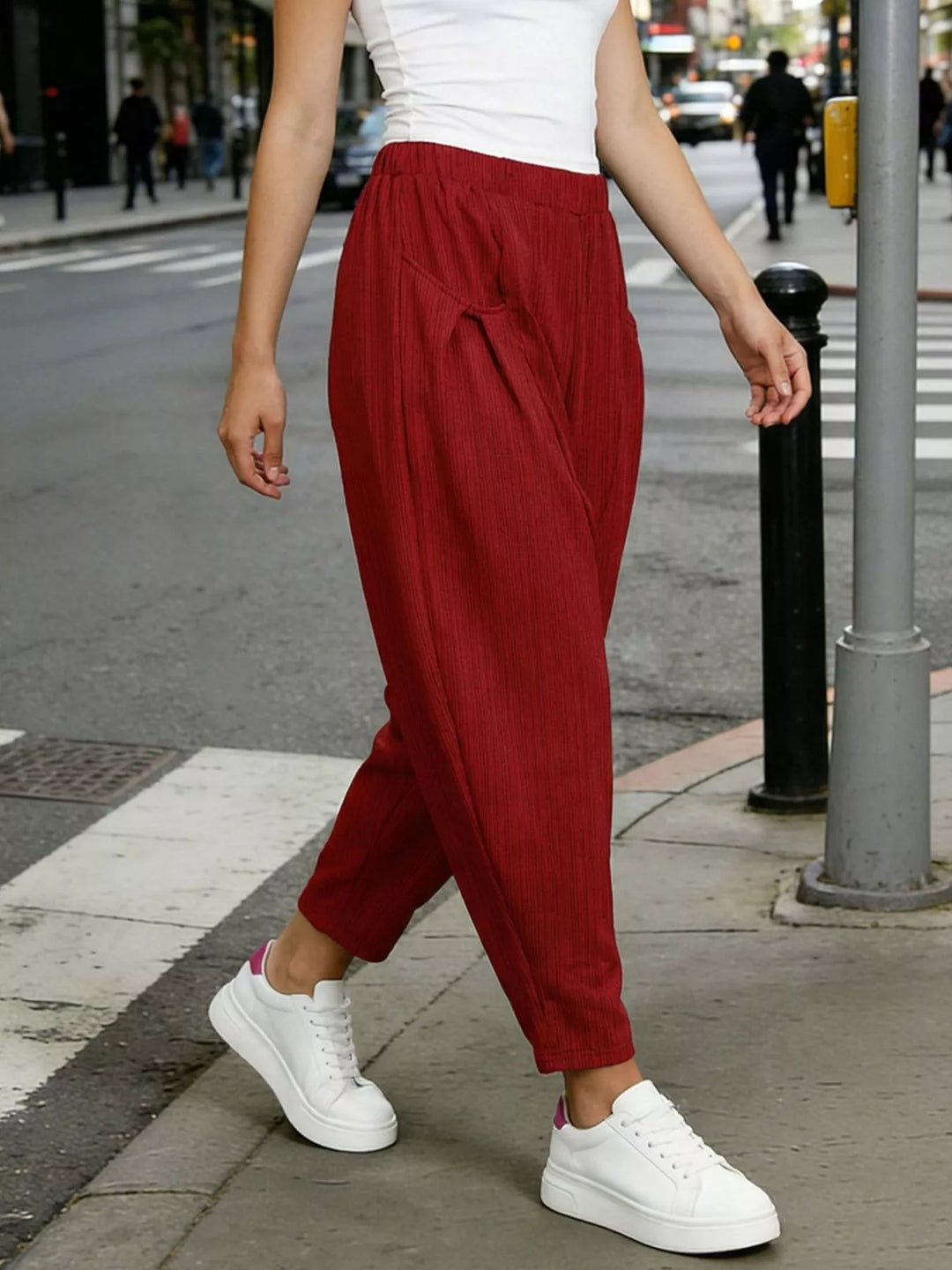Plus size elastic waist harem pants with side pockets