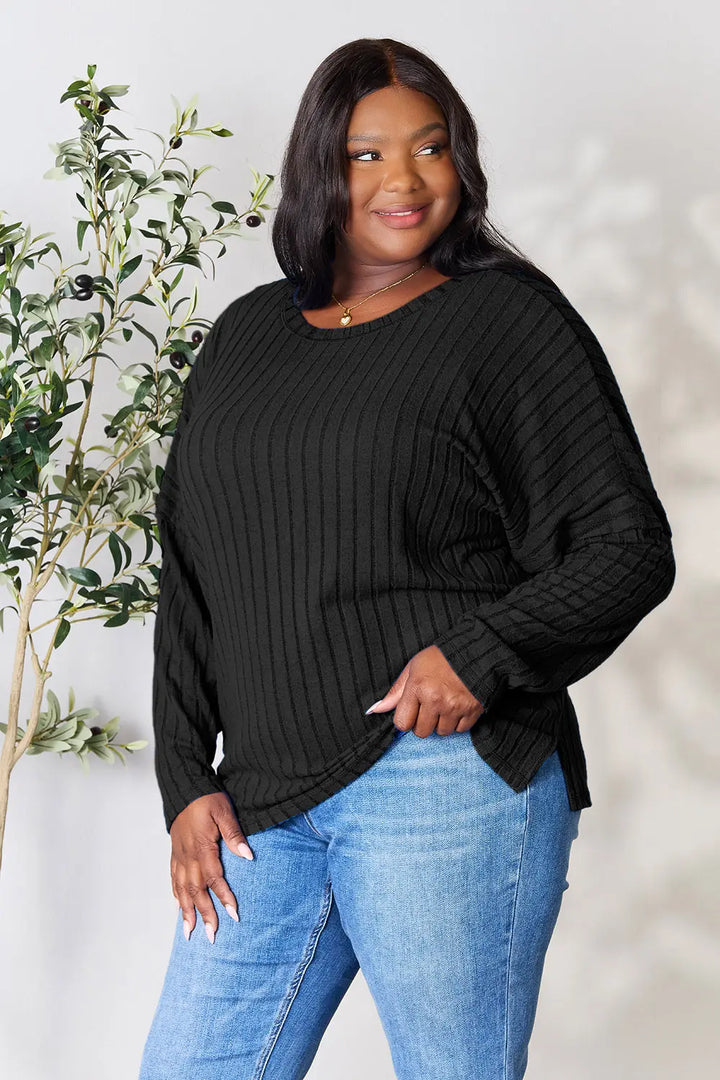 Ribbed knit round neck tunic top with side slits