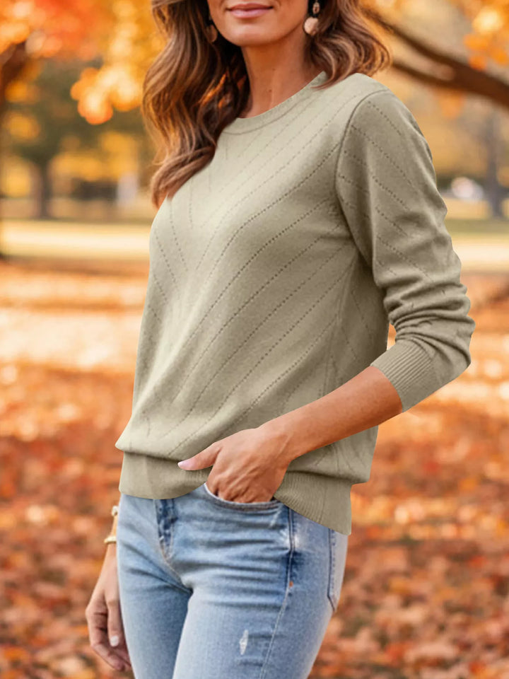 Openwork chevron knit crew neck pullover sweater