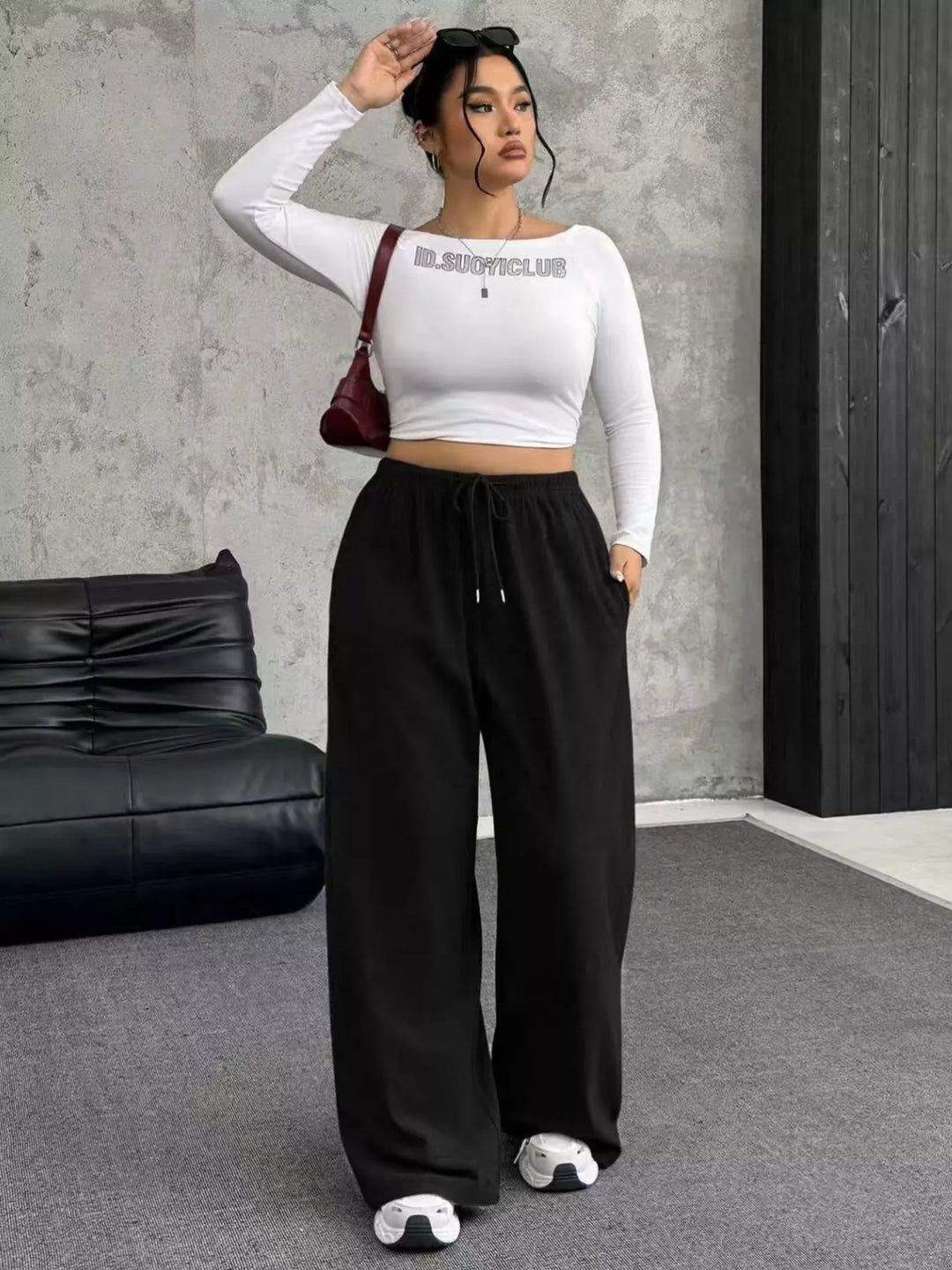 Wide-leg drawstring pants with elastic waist and pockets