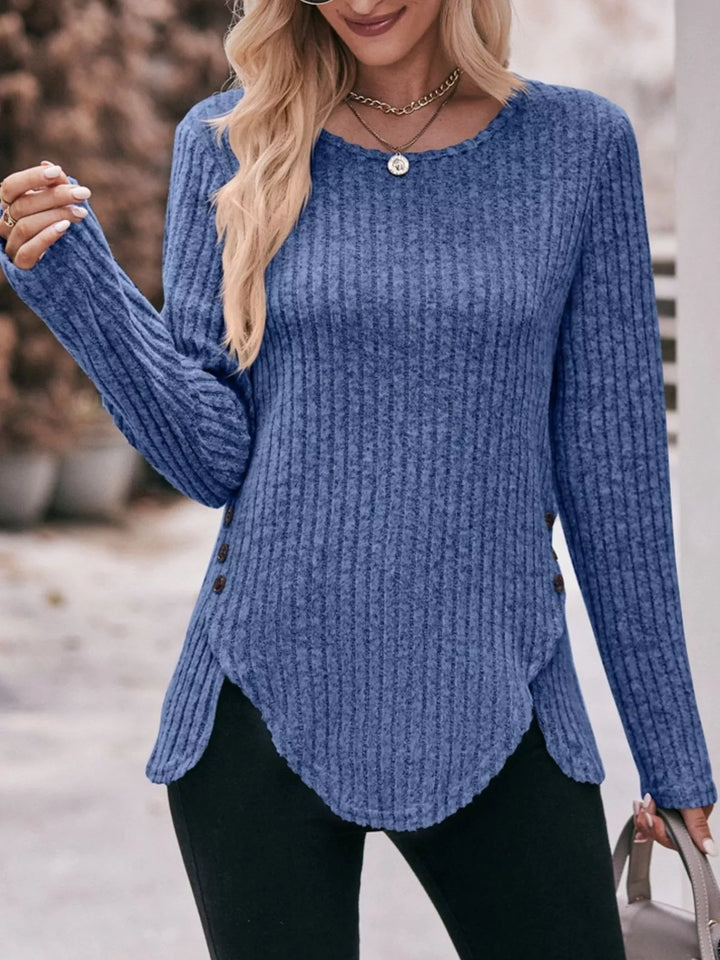 Ribbed knit long sleeve top with side button hem