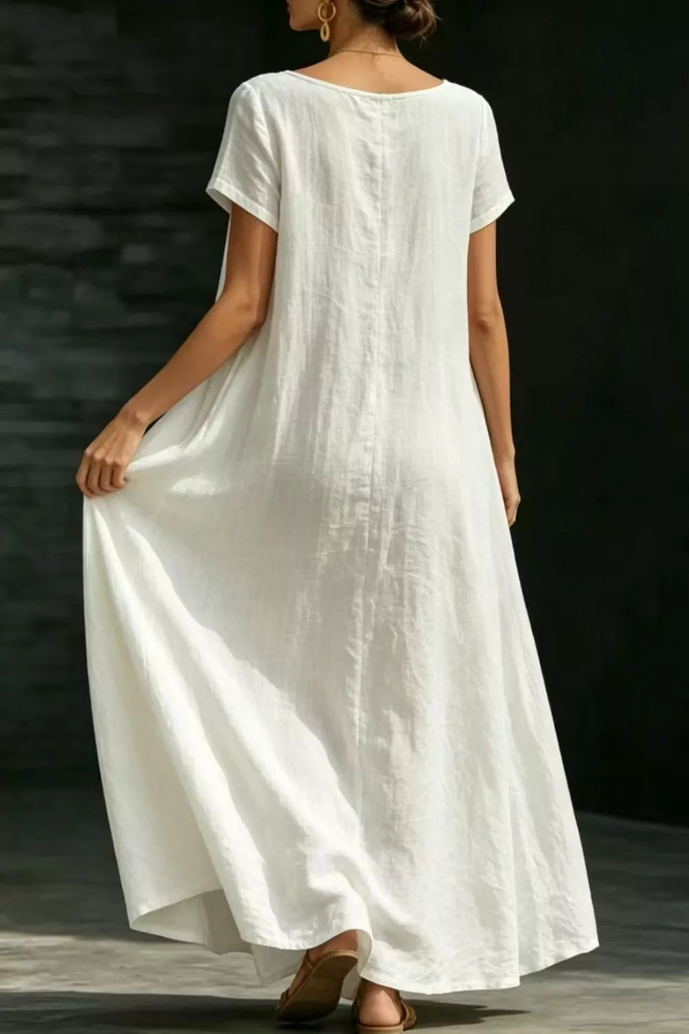 Relaxed scoop neck short sleeve maxi dress with pockets