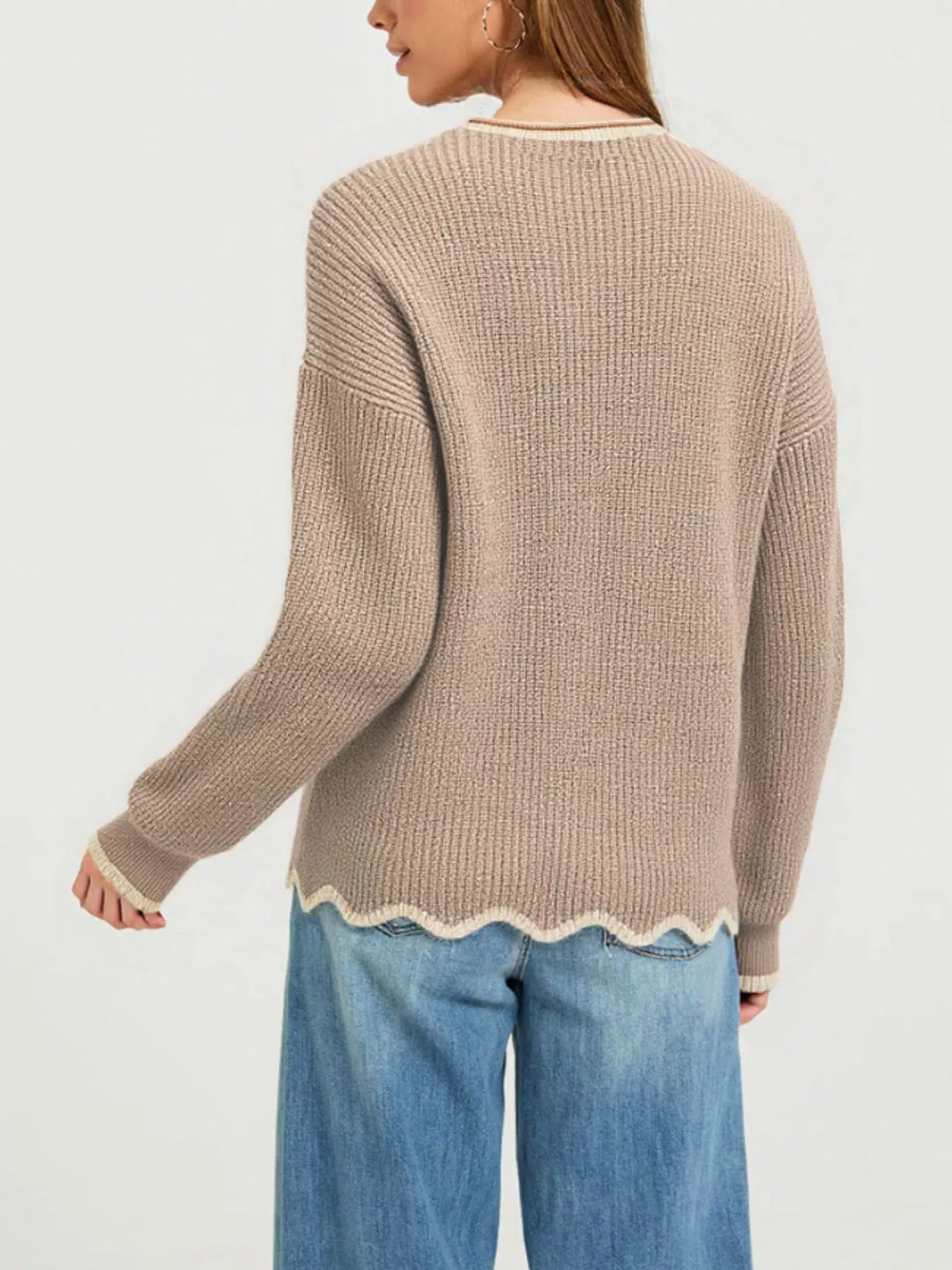 Scalloped hem ribbed knit sweater with contrast trim