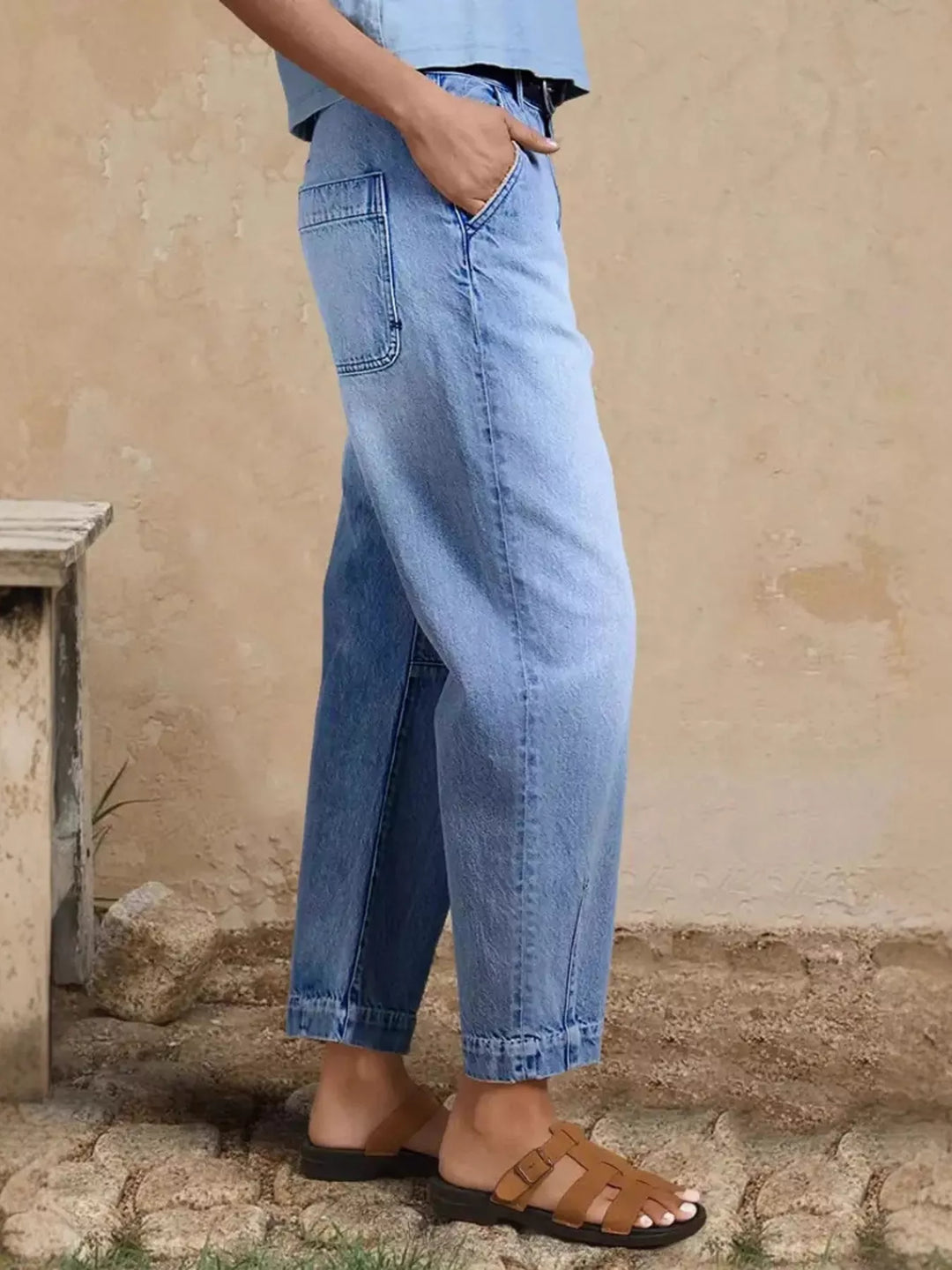High-rise relaxed barrel-leg cropped jeans
