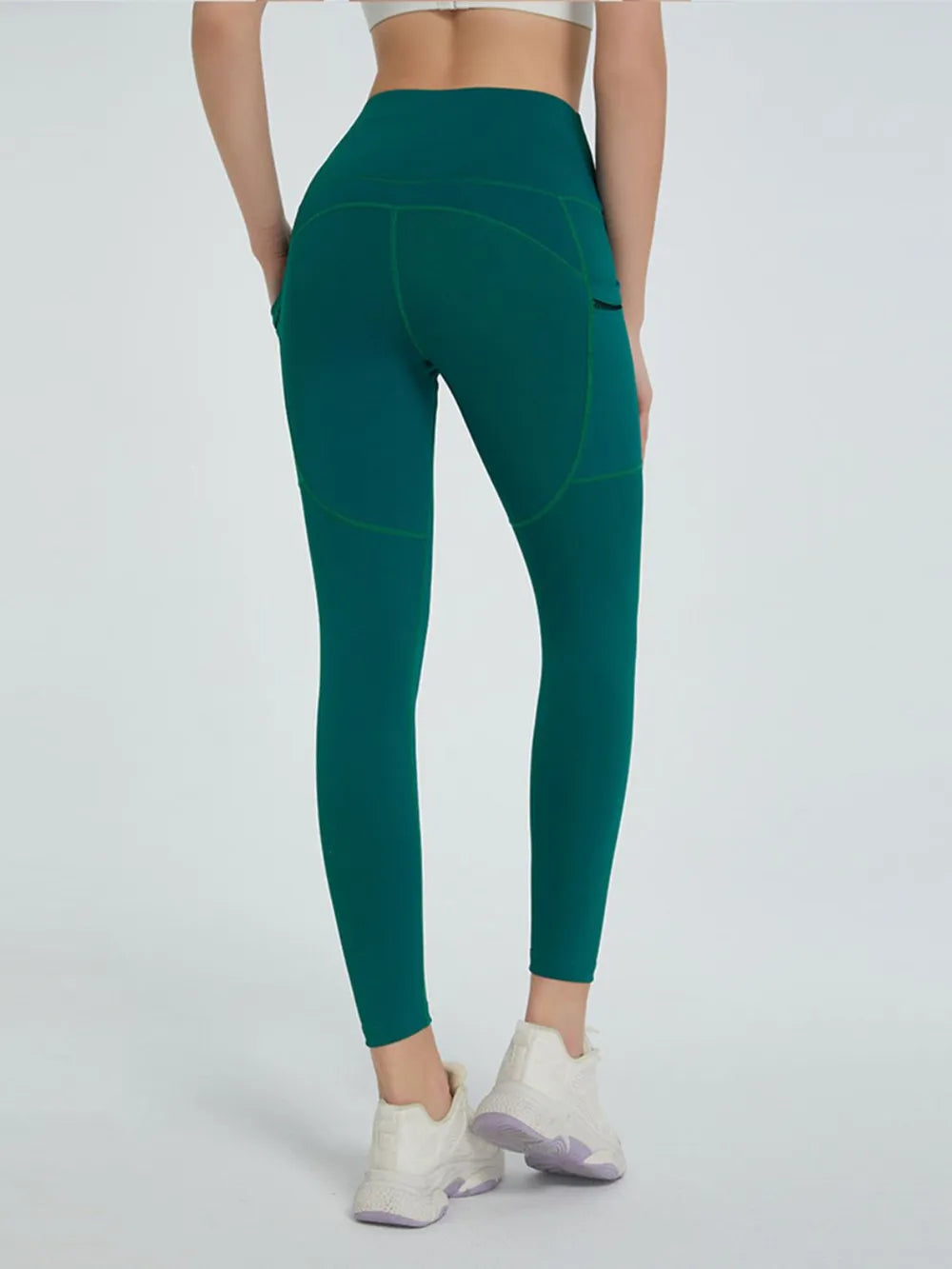 High-waist active leggings with side phone pockets