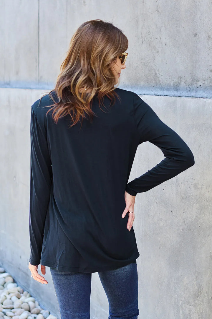 Long sleeve round neck tunic top with chest pocket
