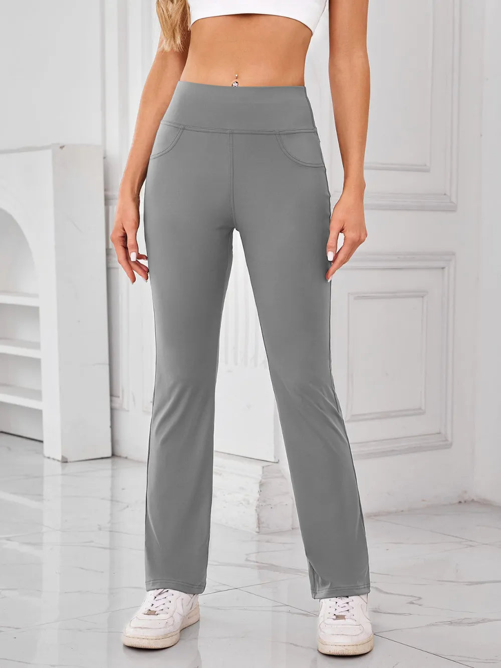 High-waist flare active pants with side pockets