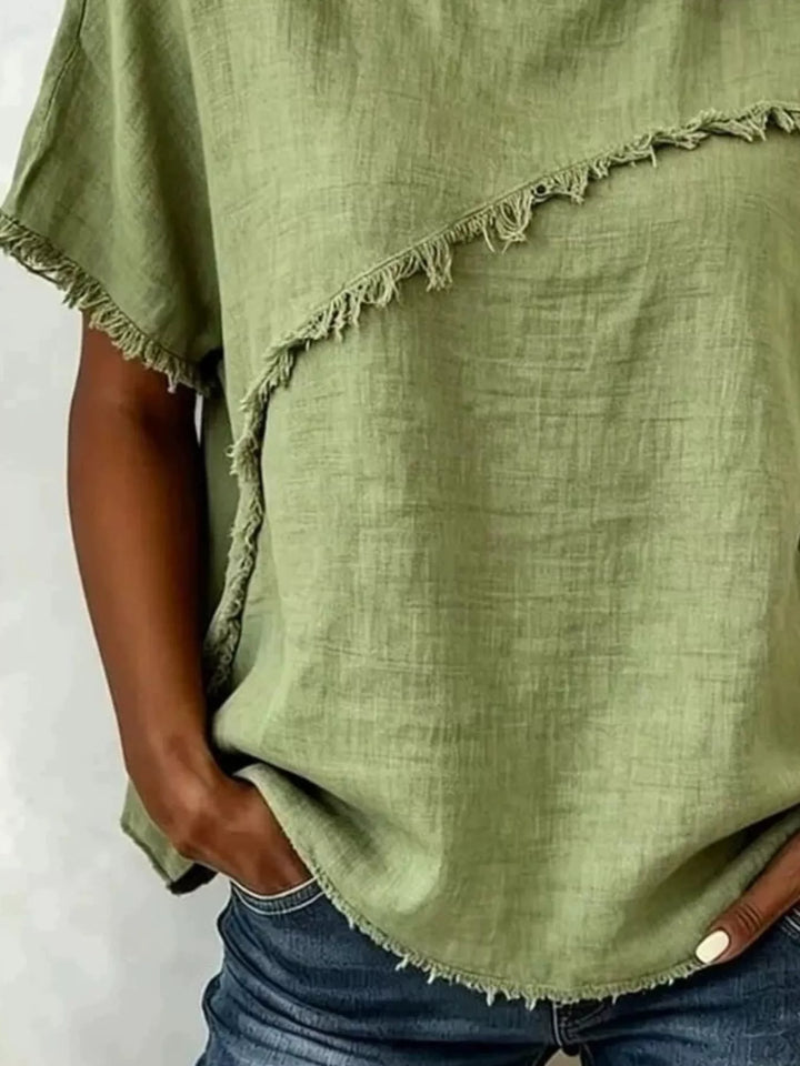 Frayed trim crew neck relaxed short sleeve top