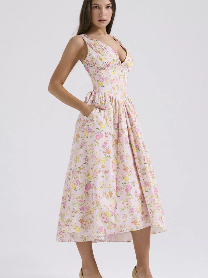 Sleeveless V-neck midi dress with fitted bodice and pockets