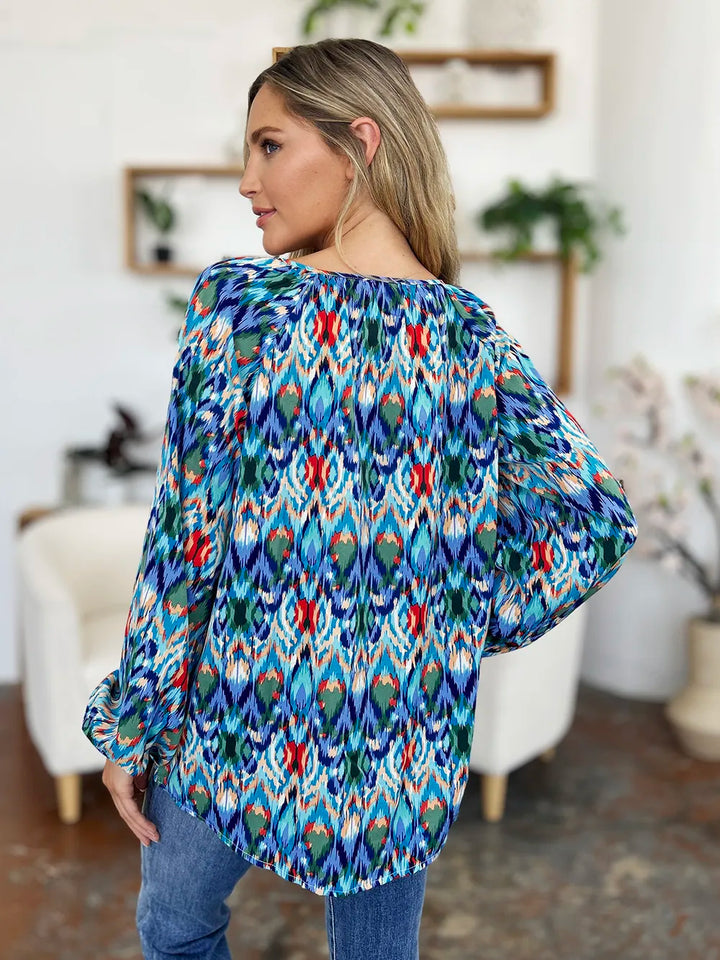 Abstract print balloon sleeve blouse with split neck