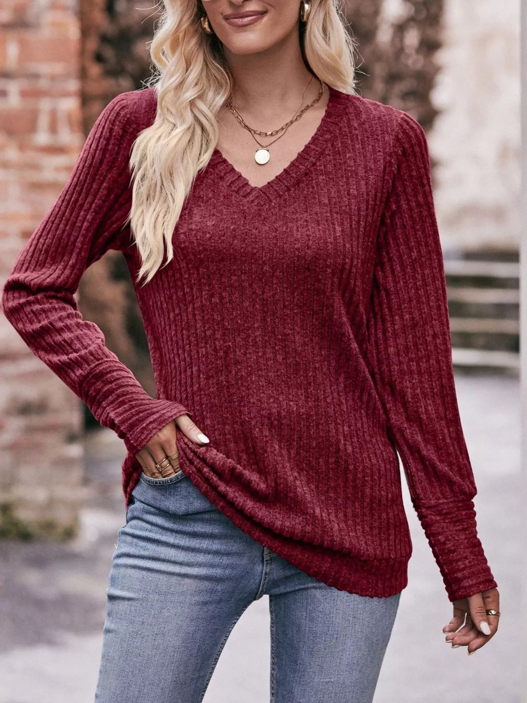 Ribbed knit V-neck long sleeve top