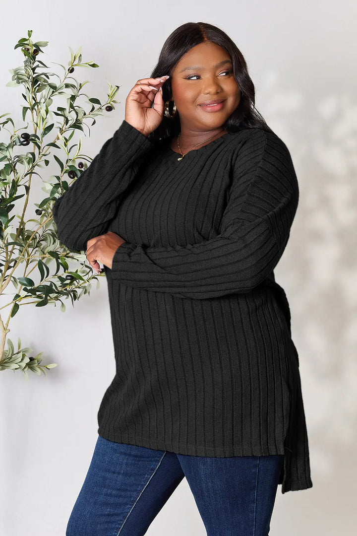 Ribbed knit long sleeve tunic top with side slits