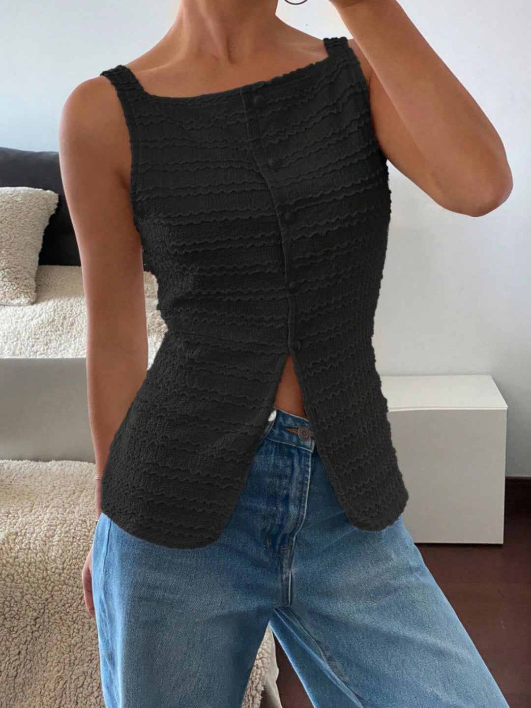 Textured button-front tank with square neck and split hem