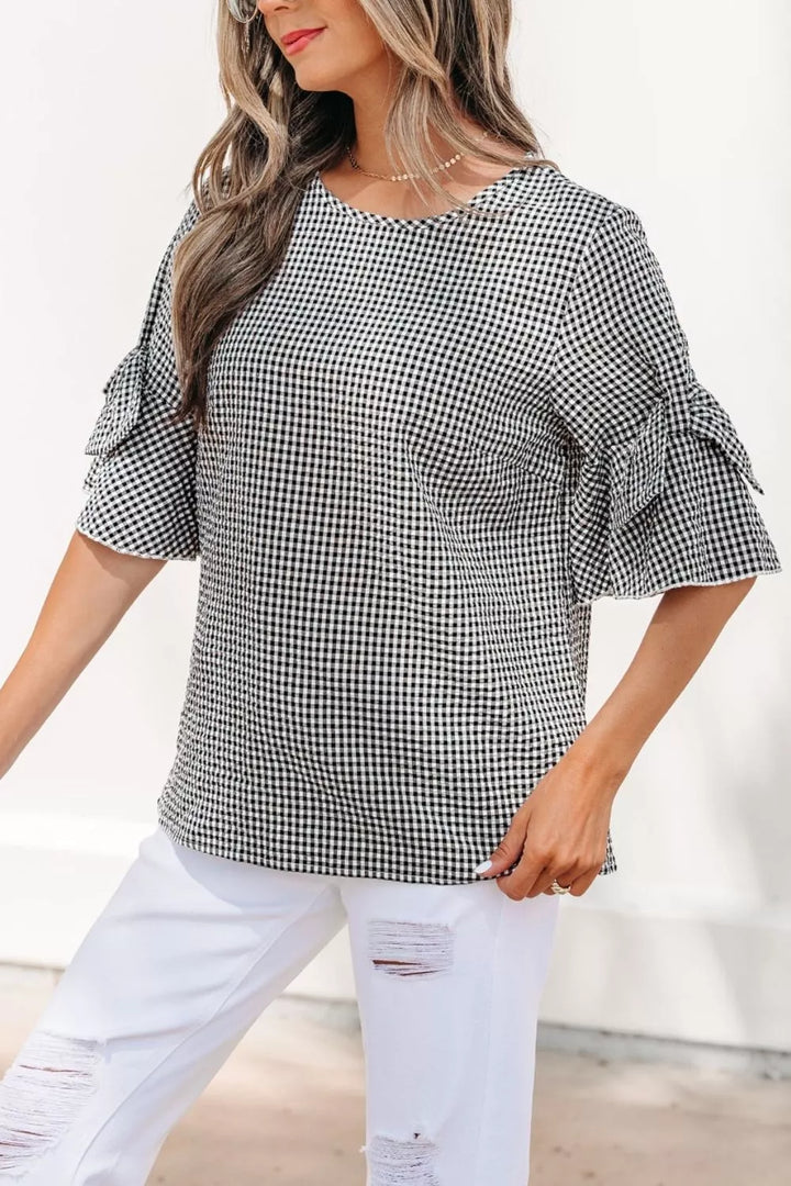 Gingham ruffle half-sleeve crew neck blouse