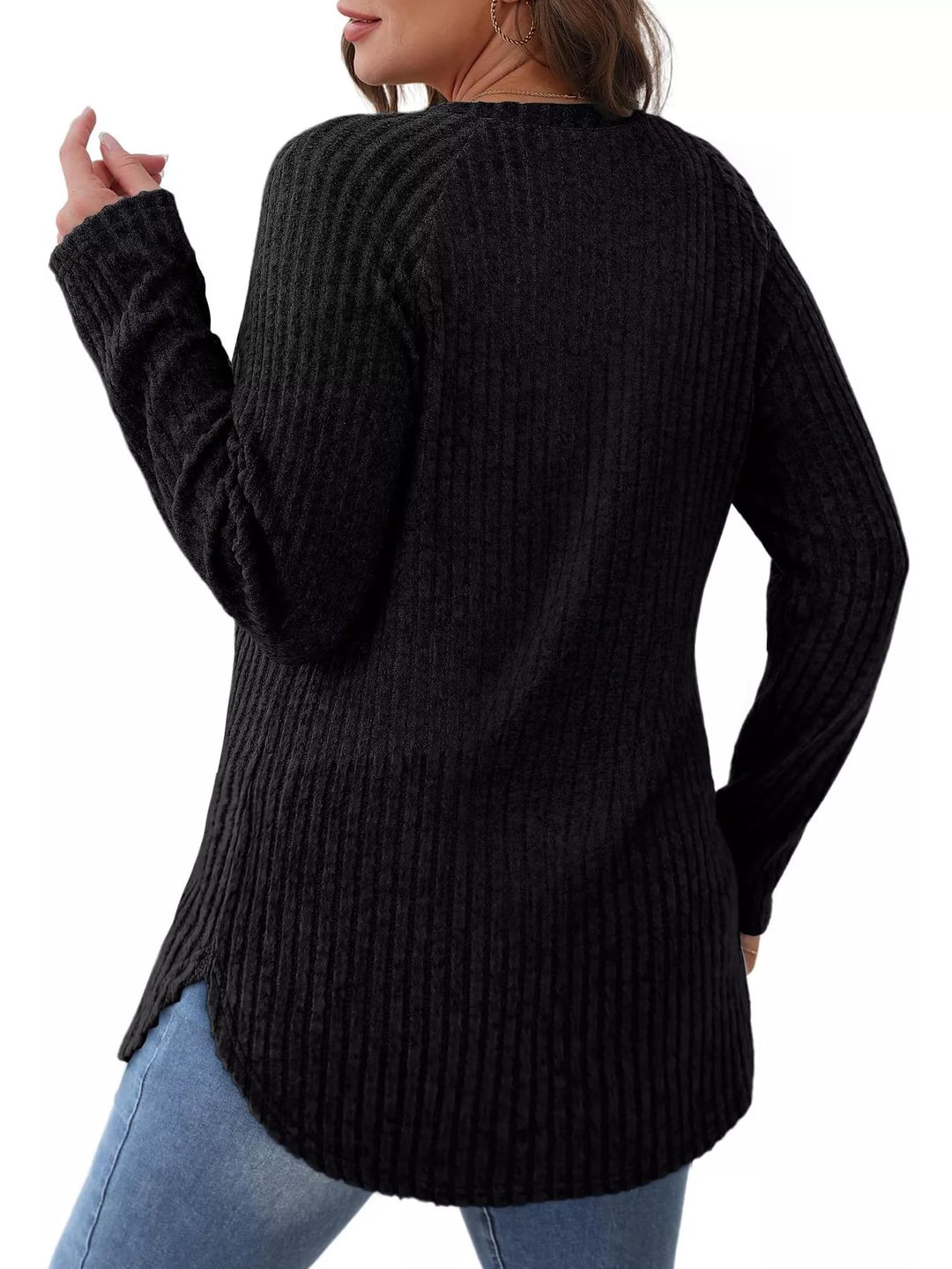 Ribbed knit crew neck long sleeve top with curved hem