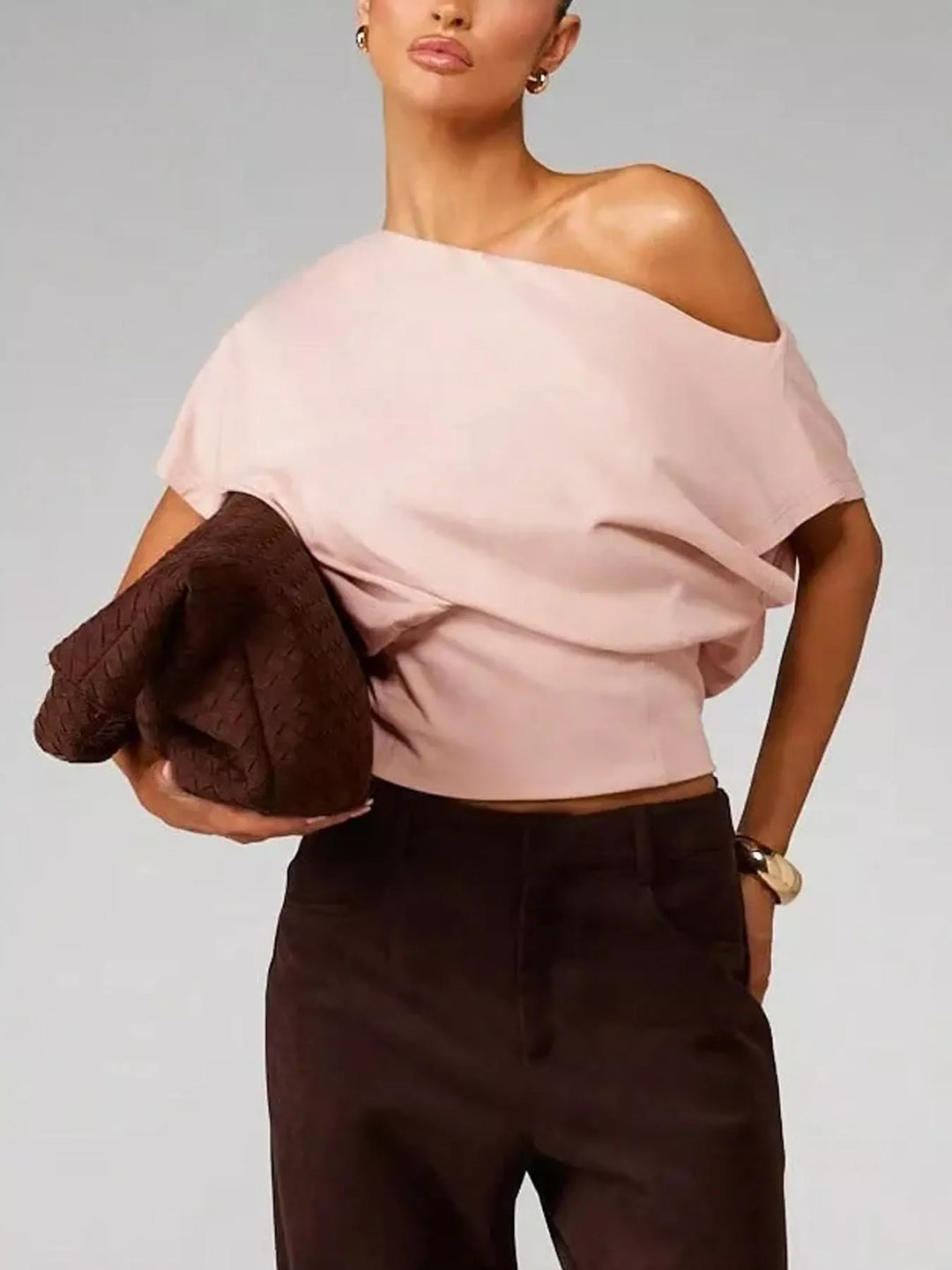 Pink Asymmetric one-shoulder crop top with short sleeve