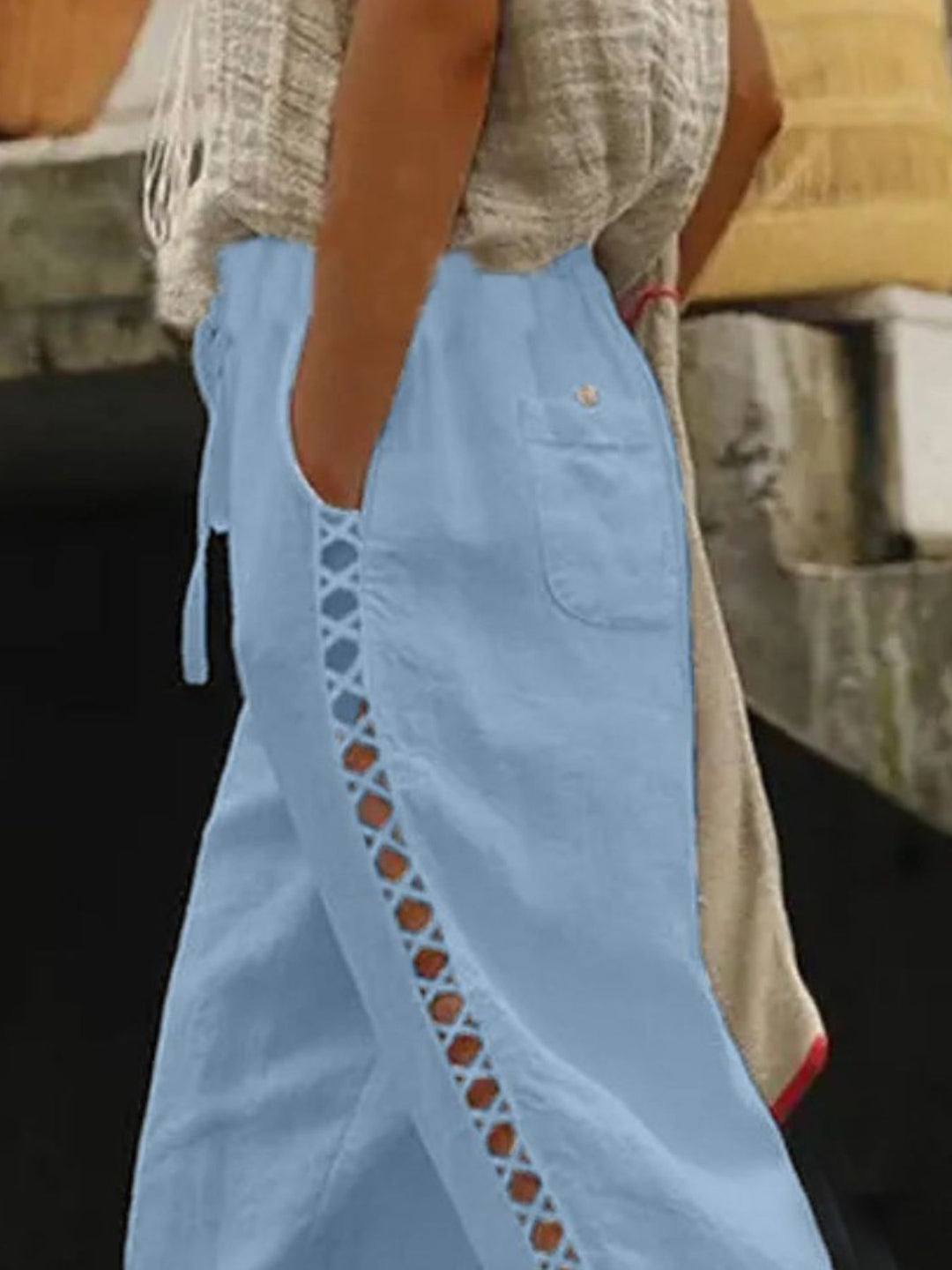 Hollow-out trim cropped pants with drawstring waist