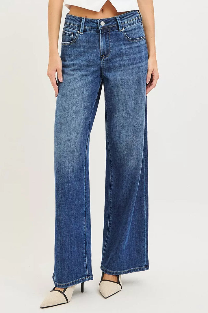 Slouchy mid-rise wide-leg baggy jeans with pockets