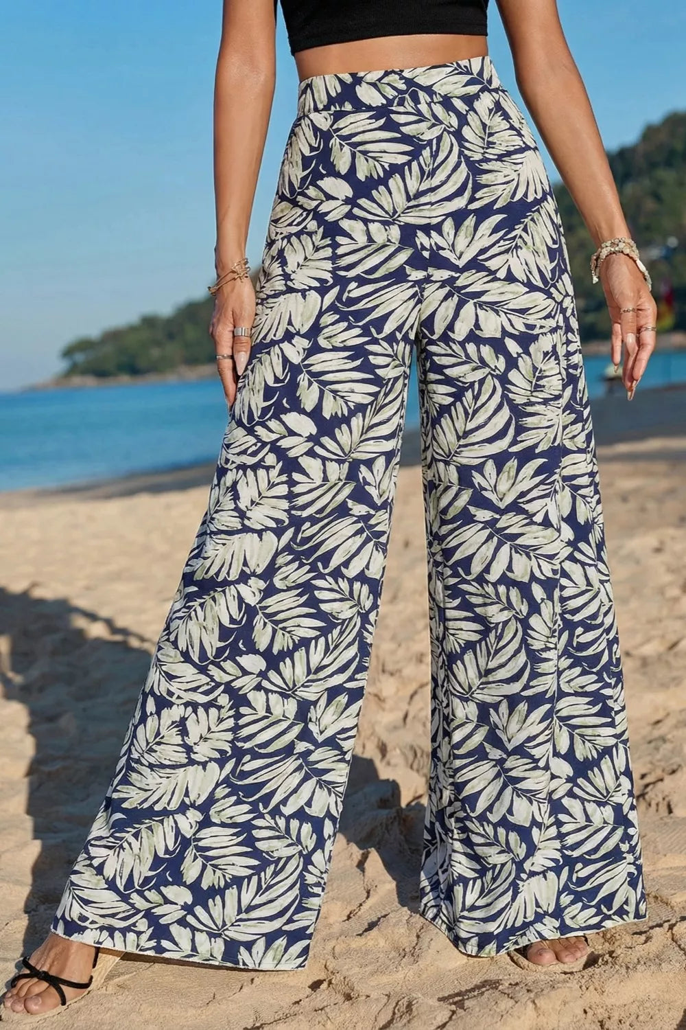 Tropical leaf print wide leg pants with pockets