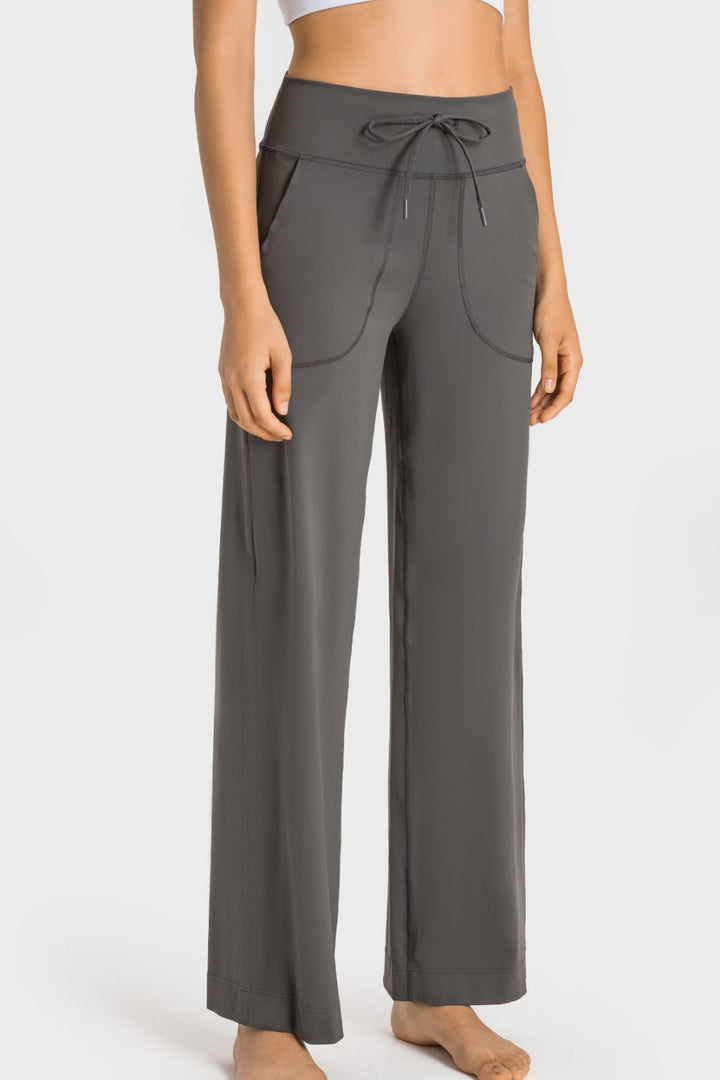 High-waist drawstring wide leg pants with patch pockets