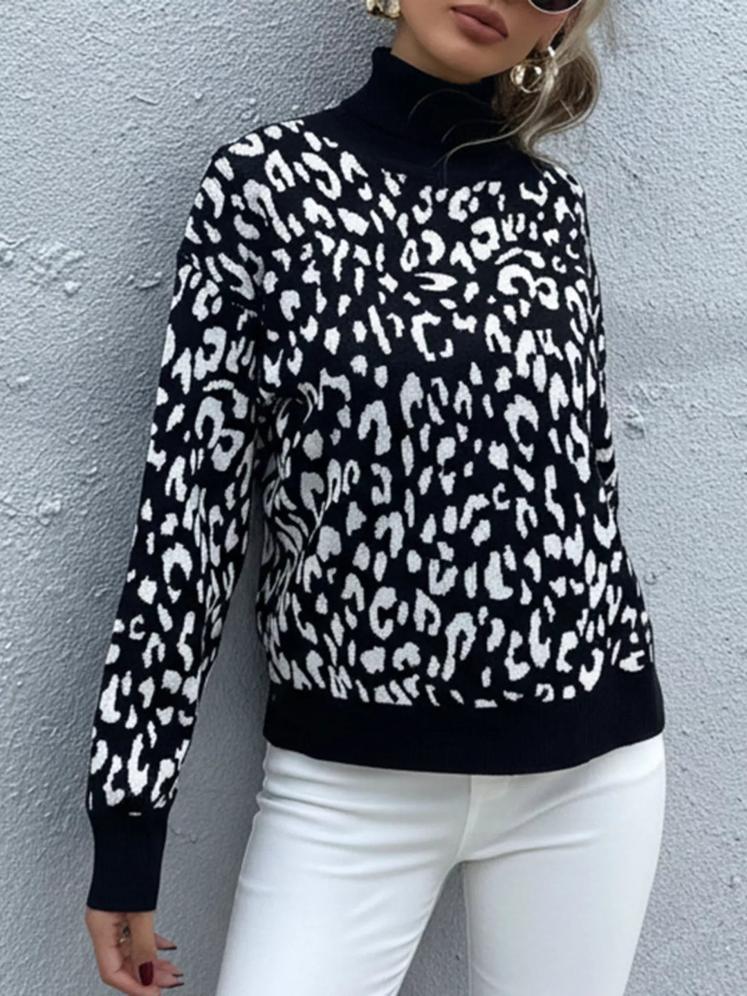 Leopard print high-neck knit pullover sweater
