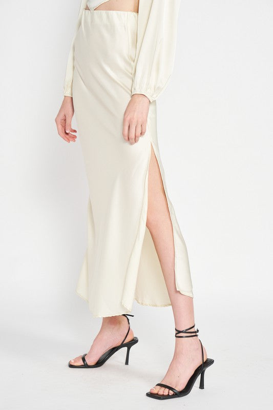 Luminous Bias Cut Maxi Skirt With Elegant Side Slit in IVORY - maxi - view 4