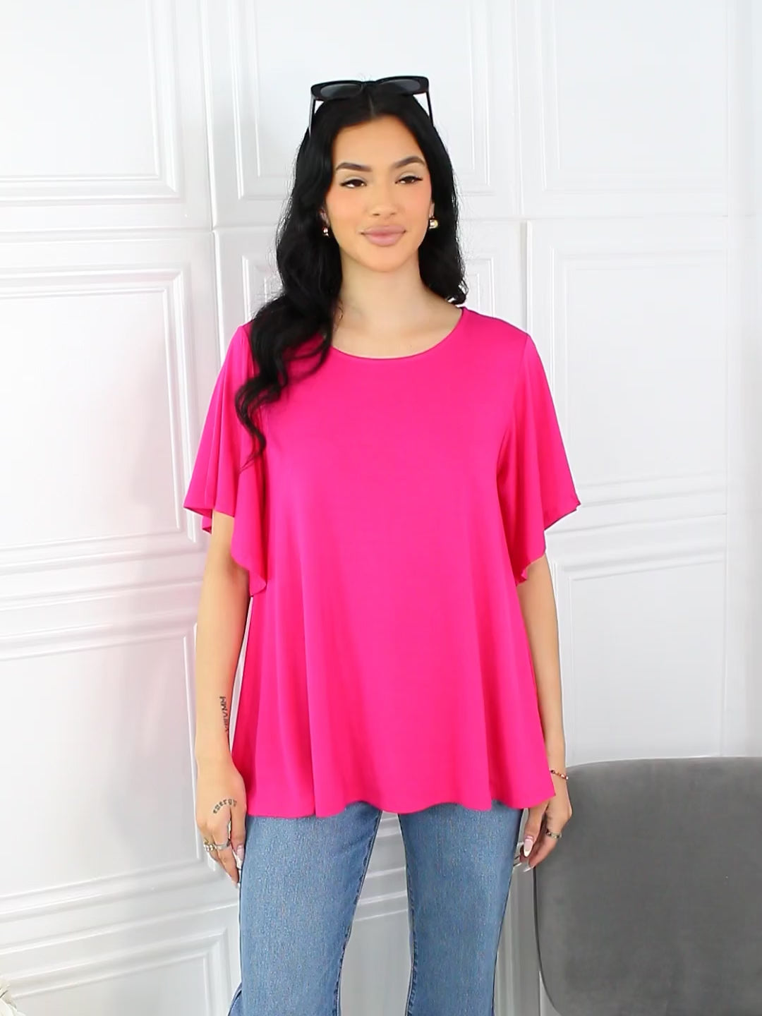 Flutter sleeve round neck flowy knit top
